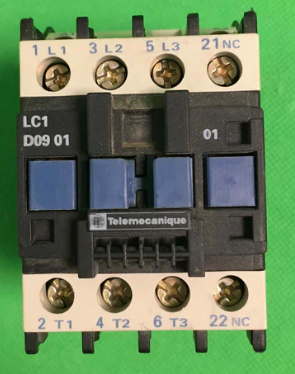 Telemecanique - LC1 D09 01/LC1D0901- Contactor
